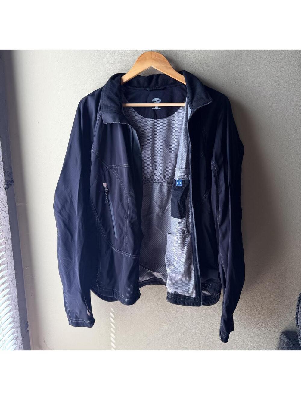 Brooks Navy Mesh-Lined Running Jacket | Size L